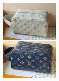 Picture of Louis Vuitton Wallets _SKUfw237317633fw